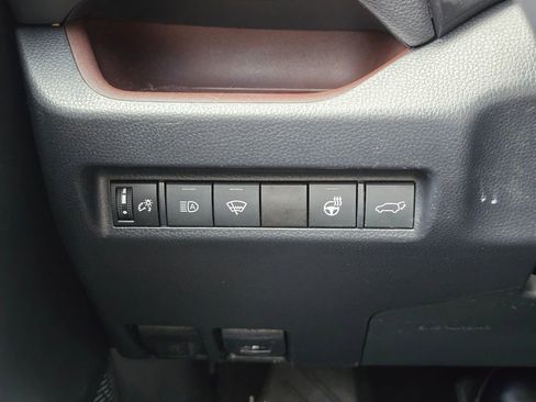 Used 2020 Toyota RAV4 Limited w/ Limited Grade Weather Package AWD/4WD image 31