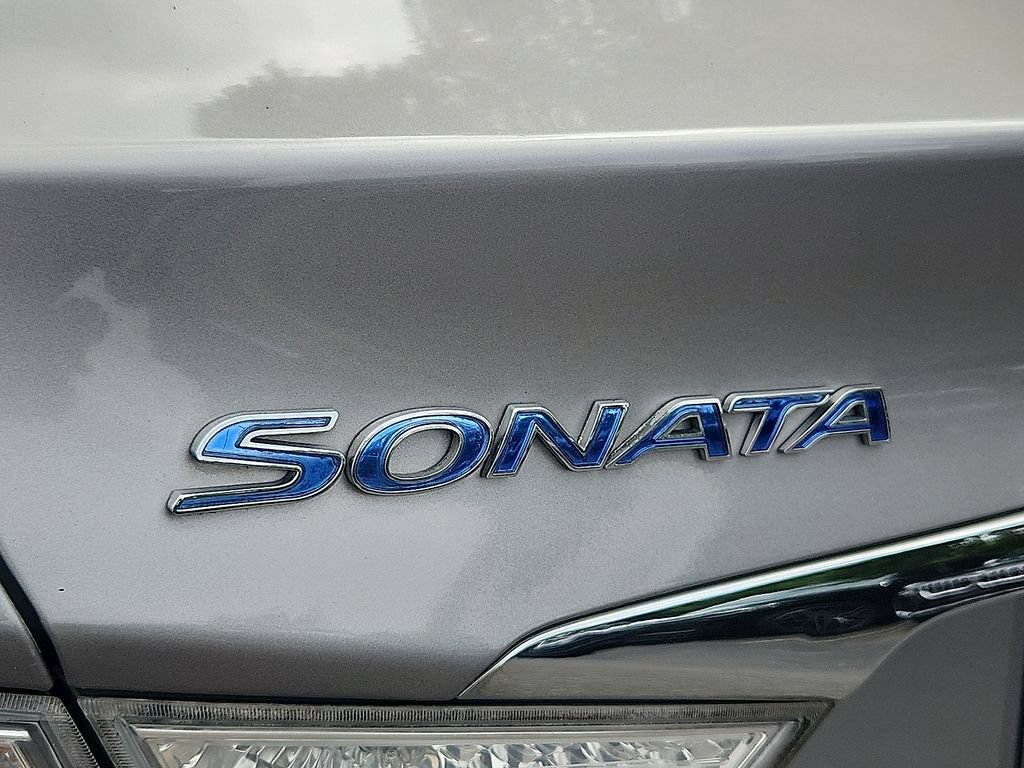 Used 2011 Hyundai Sonata Hybrid FWD image 29