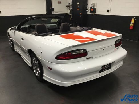 Used 1995 Chevrolet Camaro LT image 7