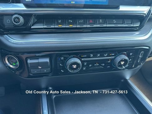 Used 2025 Chevrolet Silverado 2500 High Country w/ Midnight Edition image 93