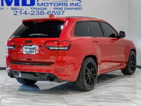 Used 2018 Jeep Grand Cherokee SRT AWD/4WD image 12