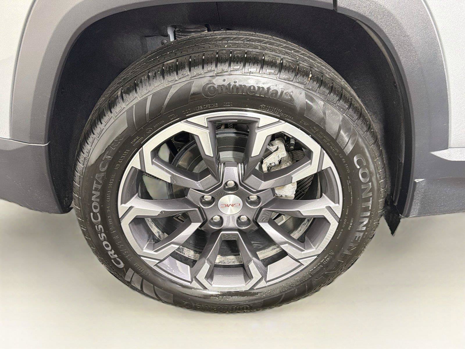 Used 2025 GMC Terrain Elevation w/ Elevation Premium Package AWD/4WD image 35