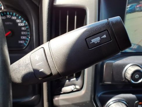 Used 2019 Chevrolet Silverado 1500 LT w/ All Star Edition AWD/4WD image 22