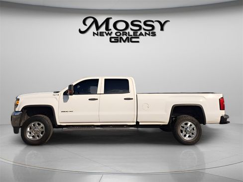 Used 2018 GMC Sierra 2500 4x4 Crew Cab image 8