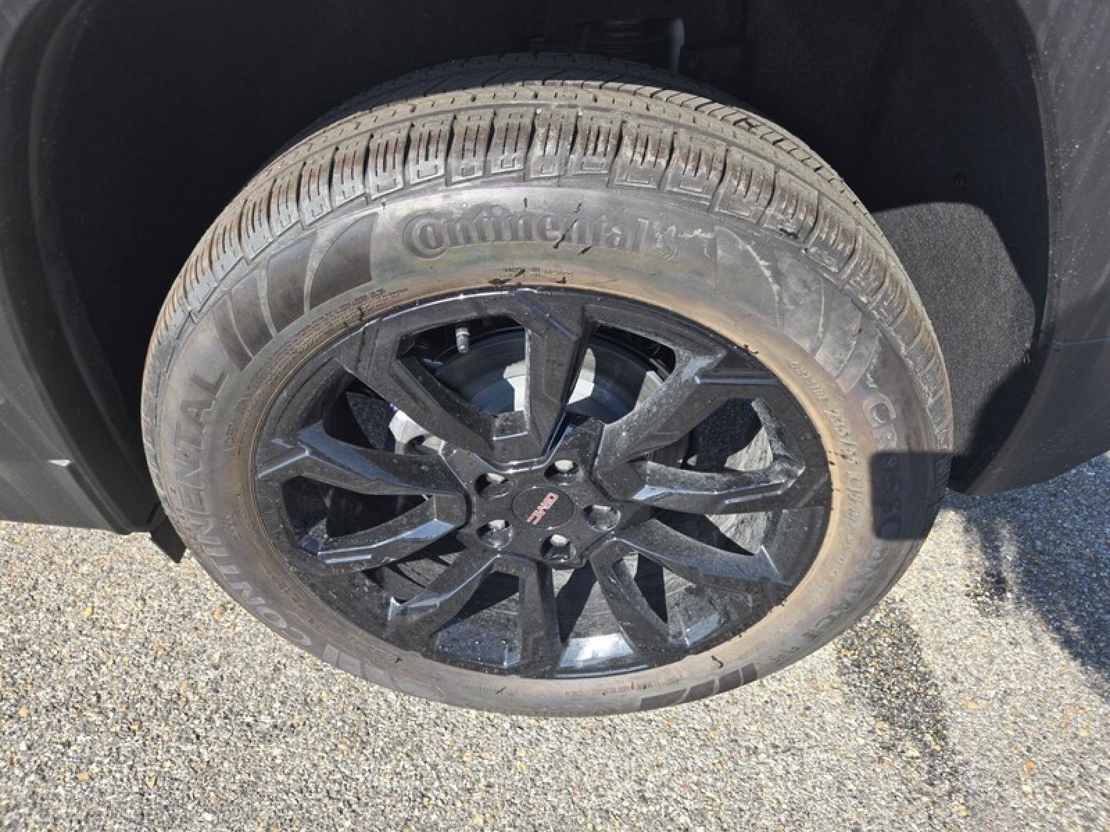 New 2027 GMC Terrain Elevation w/ Black Edition FWD image 8