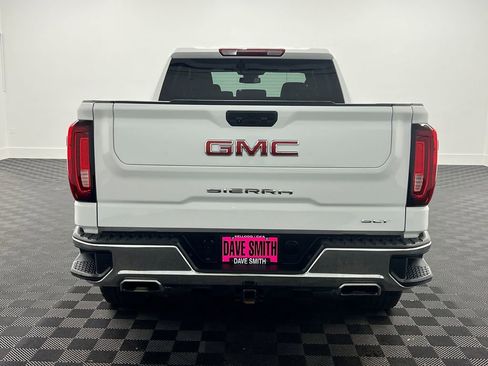 Used 2024 GMC Sierra 1500 SLT image 9