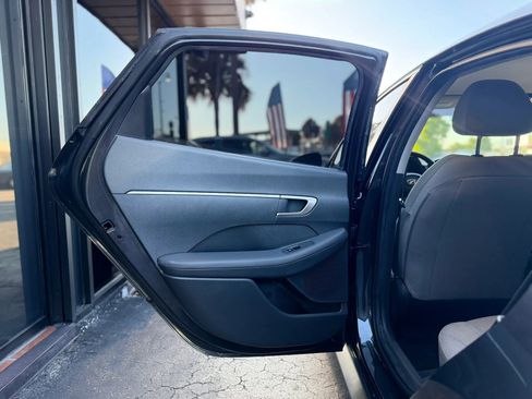 Used 2022 Hyundai Sonata SE FWD image 15
