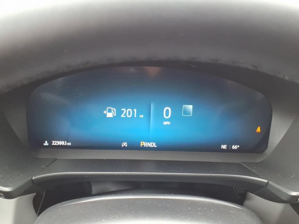 Used 2024 Ford Escape Platinum AWD/4WD image 22