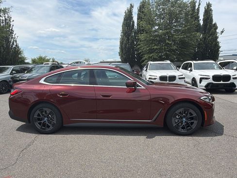 Used 2023 BMW i4 eDrive35 w/ Premium Package RWD image 8