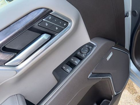 Used 2025 Chevrolet Silverado 1500 LTZ w/ Z71 Off-Road Package image 13