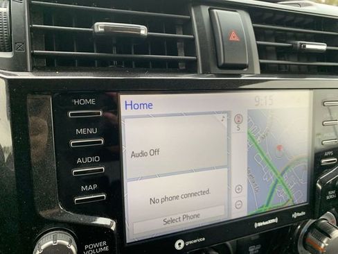 Certified 2022 Toyota 4Runner TRD Off-Road Premium image 21