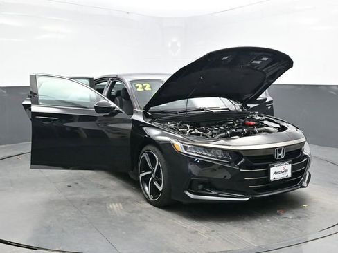 Used 2022 Honda Accord Sport image 40