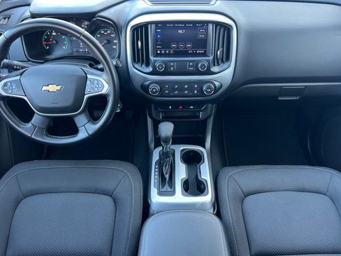 Used 2022 Chevrolet Colorado LT w/ LT Convenience Package RWD image 10