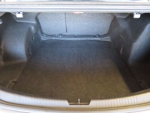 Used 2023 Chevrolet Malibu LT FWD image 30