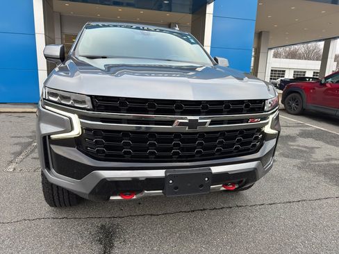 Used 2022 Chevrolet Tahoe Z71 image 2