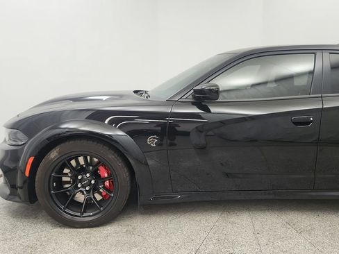Used 2022 Dodge Charger SRT Hellcat RWD image 12