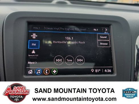Used 2024 Chevrolet Equinox RS FWD image 22