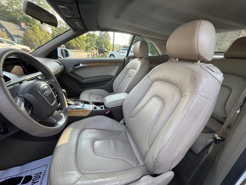 Used 2010 Audi A5 2.0T Premium image 13