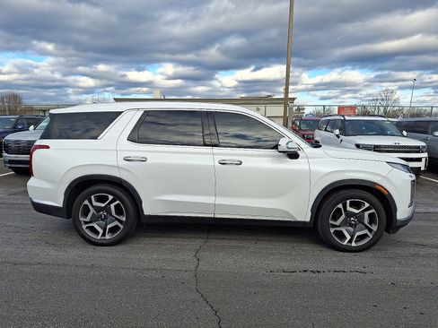 Certified 2023 Hyundai Palisade Limited w/ Cargo Package image 7