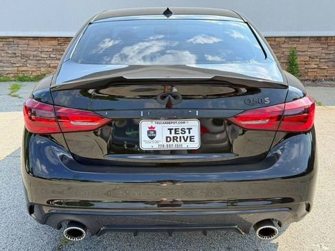 Used 2018 INFINITI Q50 Red Sport 400 w/ Sensory Package (Sport) RWD image 7