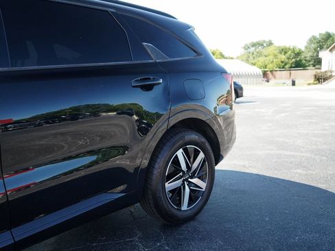 Used 2022 Kia Sorento S w/ Panoramic Sunroof Package FWD image 22