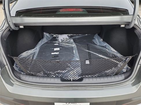 New 2025 Hyundai Elantra SEL w/ Cargo Package image 8