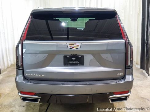 Used 2021 Cadillac Escalade ESV Premium Luxury Platinum w/ Heavy-Duty Trailer Package AWD/4WD image 8