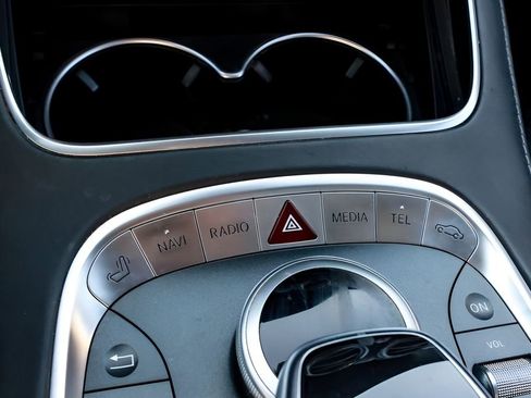 Used 2017 Mercedes-Benz S 63 AMG 4MATIC Sedan w/ Warmth & Comfort Package image 46