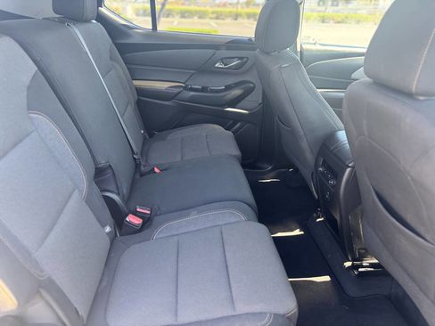 Used 2020 Chevrolet Traverse LS FWD image 20