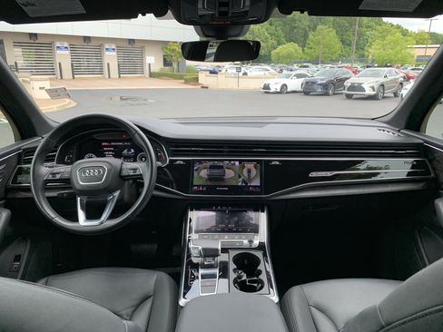Used 2021 Audi Q7 3.0T Premium w/ Convenience Package AWD/4WD image 30