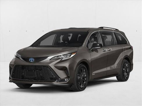 Used 2021 Toyota Sienna XSE w/ XSE Plus Package AWD/4WD image 1