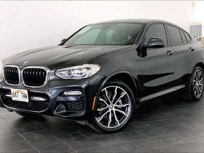 Used 2019 BMW X4 xDrive30i w/ M Sport Package 2