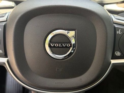 Used 2019 Volvo S60 T6 Momentum w/ Multimedia Package AWD/4WD image 25
