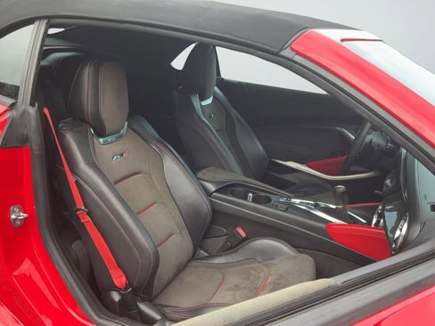 Used 2020 Chevrolet Camaro ZL1 RWD image 20