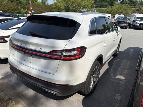 Used 2023 Lincoln Nautilus Reserve w/ Equipment Group 201A AWD/4WD image 20