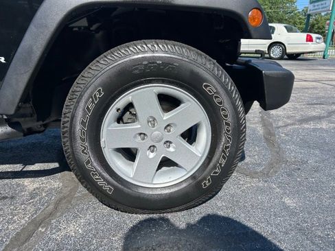 Used 2016 Jeep Wrangler Unlimited Sport w/ Quick Order Package 24S AWD/4WD image 20