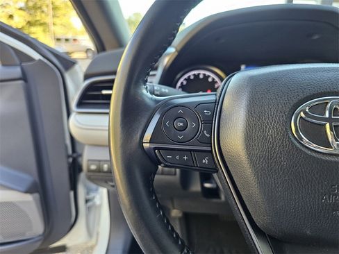 Used 2024 Toyota Camry SE image 24