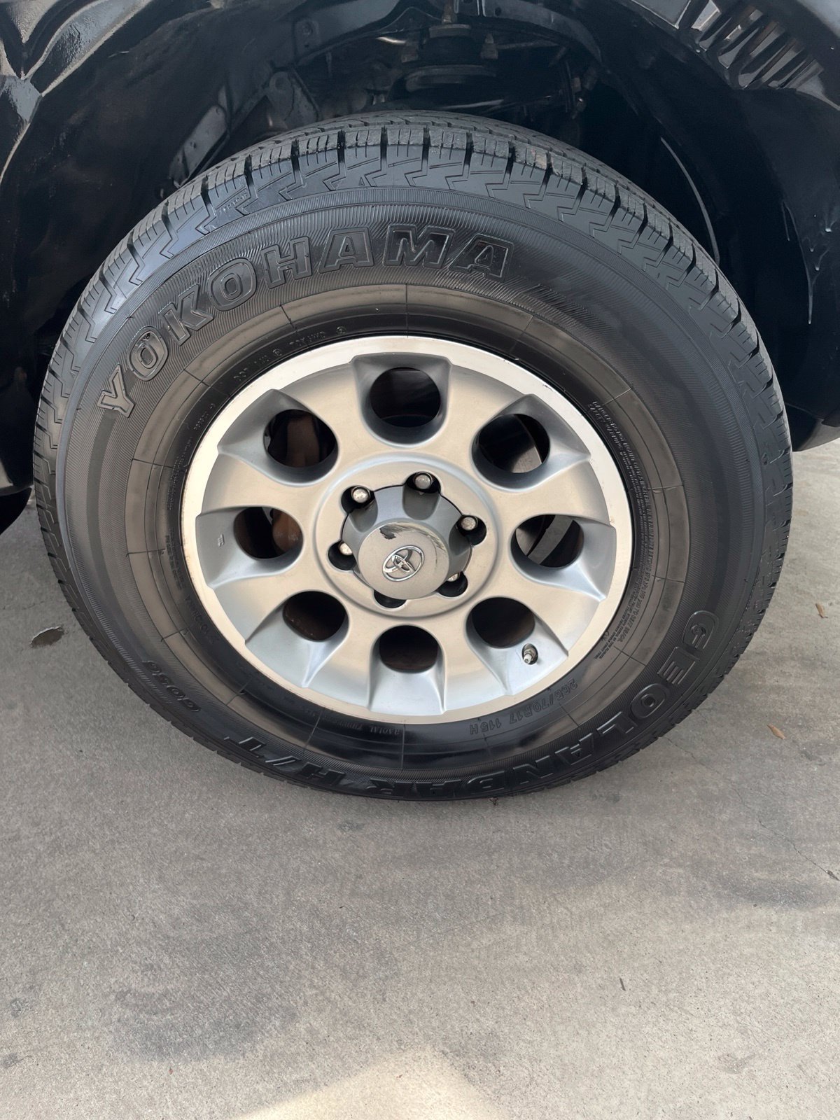 Used 2013 Toyota FJ Cruiser 4WD w/ Upgrade Pkg image 22