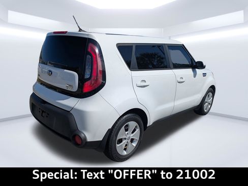 Used 2014 Kia Soul + w/ Eco Package image 2