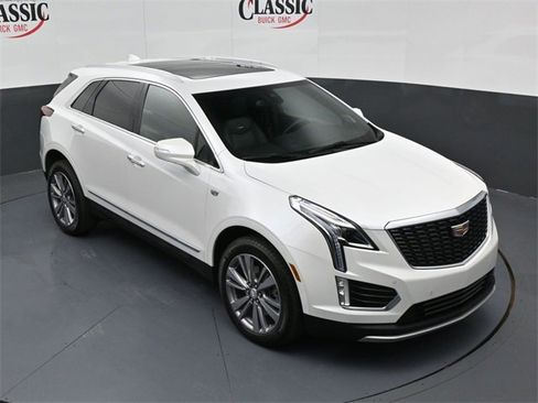 Used 2025 Cadillac XT5 Premium Luxury image 24