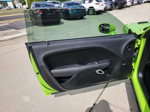 Used 2023 Dodge Challenger R/T Scat Pack image 11