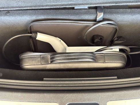 Used 2023 Cadillac Lyriq 2WD image 40