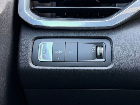 Used 2024 GMC Acadia Elevation w/ Luxury Package FWD image 22