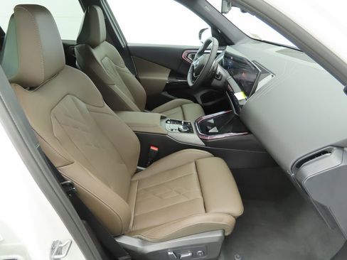 New 2026 BMW X3 xDrive30 w/ Convenience Package image 20