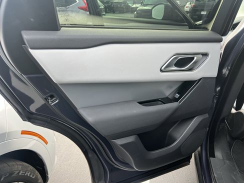 Certified 2025 Land Rover Range Rover Velar S image 30