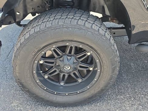 Used 2015 Ford F250 Lariat AWD/4WD image 9