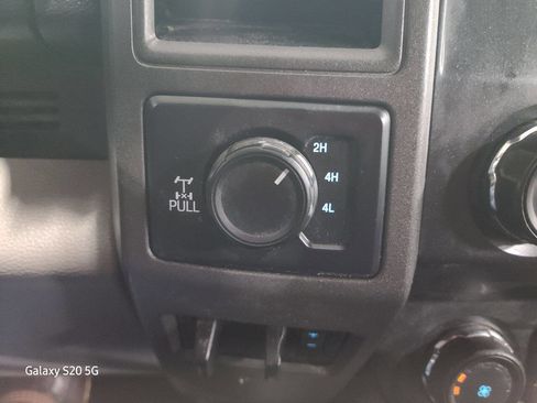 Used 2019 Ford F250 XL w/ Power Equipment Group image 31