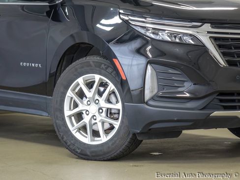 Used 2024 Chevrolet Equinox LT AWD/4WD image 4