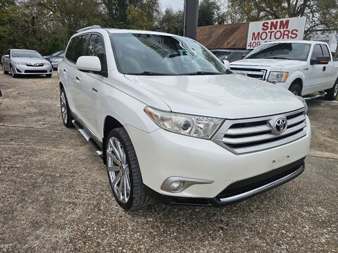 Used 2012 Toyota Highlander Limited image 3