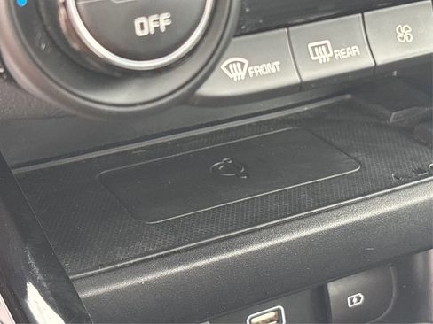 Certified 2023 Kia Forte GT-Line w/ GT-Line Premium Package image 39